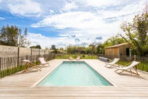 B&B / Chambres d'hotes Chambres d'hotes Merignac avec jacuzzi privatif pour le studio : photos des chambres