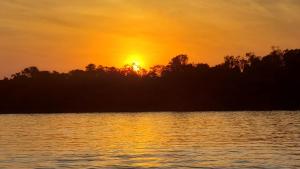 Chácara Arena JK com Piscina integrada com Sauna e Hidromassagem