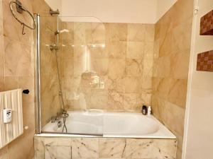 Appartement T3 de Standing vue Mer et Marina