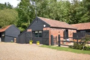 Milk Parlour - Saint James