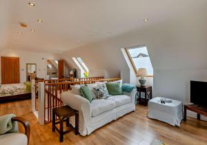Field House Lodge