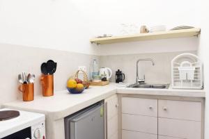 Calderimi, a cosy,warm and renovated house in Fira