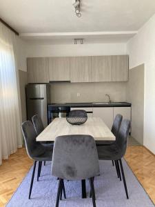 Trpejca Holiday Home
