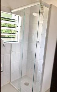 Chácara com piscina lareira forno e fogão à lenha!