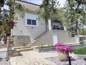 Villa Alexandra - Eleftheres