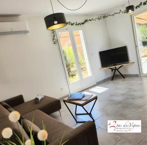 Maisons de vacances Les Maisons et le Spa de a 2 pas des vignes a Chateauneuf du Pape : photos des chambres