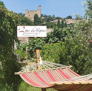 Maisons de vacances Les Maisons et le Spa de a 2 pas des vignes a Chateauneuf du Pape : photos des chambres