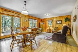 Peaceful Wautoma Retreat with Deck on 10 Acres! - Wautoma
