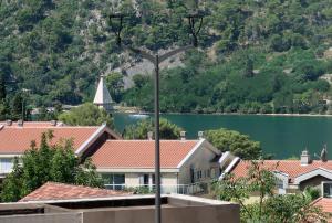 Cozy nest, 350m to Beach, Free Parking, Wi-Fi