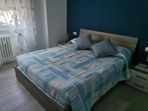 A Warm Place - Apartment