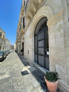 Tolomei House Holidays Sea View