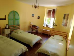 B&B / Chambres d'hotes Moulin de la Varenne : photos des chambres