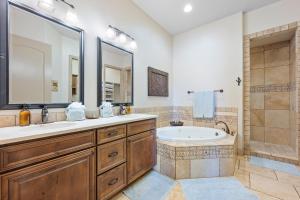 The Condo at Coral Springs Resort