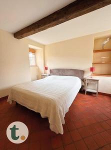 Maisons de vacances Tranquiloue - Maison de charme a la campagne - PuyduFou : photos des chambres