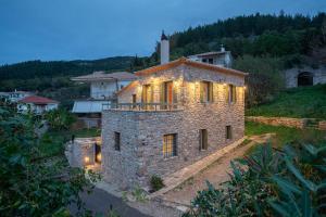 Kyparissia Aries Stone Maisonette, Panoramic Views