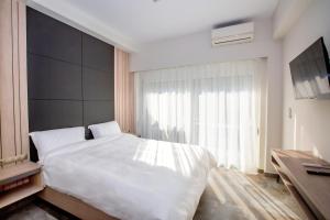 old town apartment 1