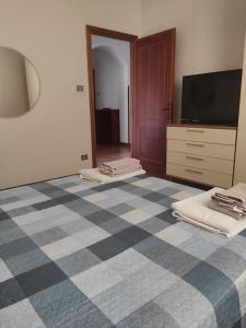 All ombra del carrubo img25