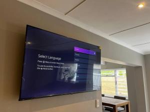 Amazing Brand New Holiday Home with Pool!