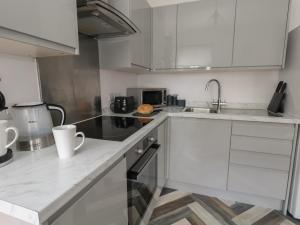 Flat 4 - Hengistdury