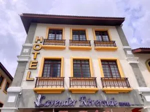 Lavender Riverside Hotel - Kampong Batang Tiga