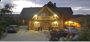 Cabana lemn rotund cu ciubar de închiriat Bucovina Chalet