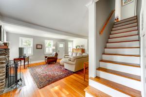 2 Mi to Dtwn 2-Acre Retreat with Large Yard!