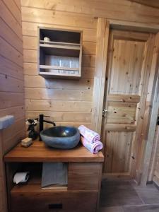 Cottage in Nature, free sauna, free breakfast