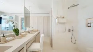 Waterfront beach paradise apartment - Torrequebrada