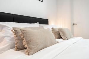 "Estudio Las Damas de Madrid"
