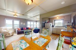 Green Cottage Getaway