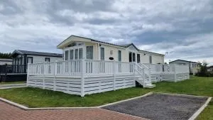 The Knightsbridge, Boulevard, Seal Bay Resort - Sidlesham