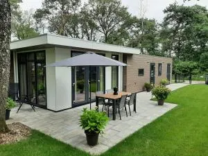 Boshuisje Het Groene Hert - هيليندورن