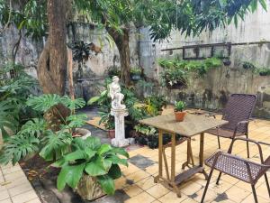 Suíte Cama Queen perto Centro Histórico e Praias