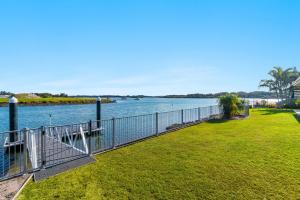 Jeffery River Retreat - Best Sunsets in Yamba