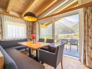 Chalet Pettneu am Arlberg - Top 4