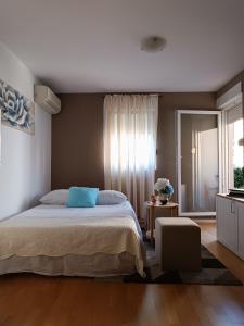 Apartments with WiFi Split - 12072