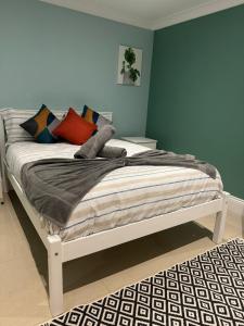 One bedroom flat park avenue