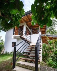 Modern Beachfront Apartment with Balcony
