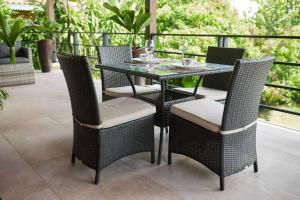 Modern Beachfront Apartment with Balcony