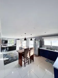 The Wheelhouse - 劳托卡