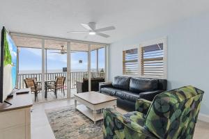 Beach Villas # 306 condo