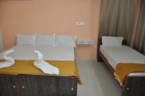 ALAYA ROOMS