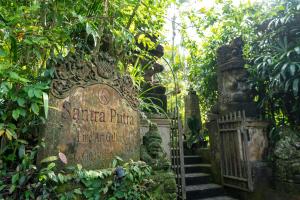 Santra Putra Guesthouse at Karja Art Space