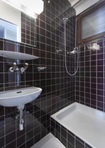 Residence Caddies Club