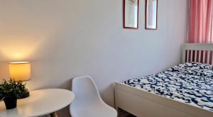 Grzybowska Pokoje Centrum