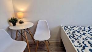 Grzybowska Pokoje Centrum