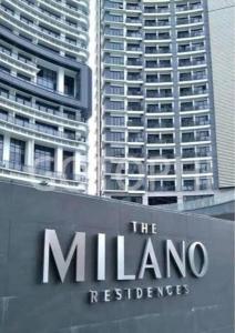Spacious 1BR Milano by Versace in Makati