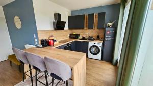 Penthouse lumineux 20min Paris et Disney avec 2 balcons