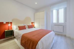 APT - Plaza Mayor of Ávila - 1 min Alcazar