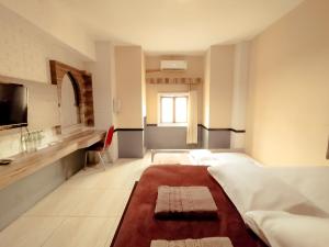 Hotel Syariah Larismanis